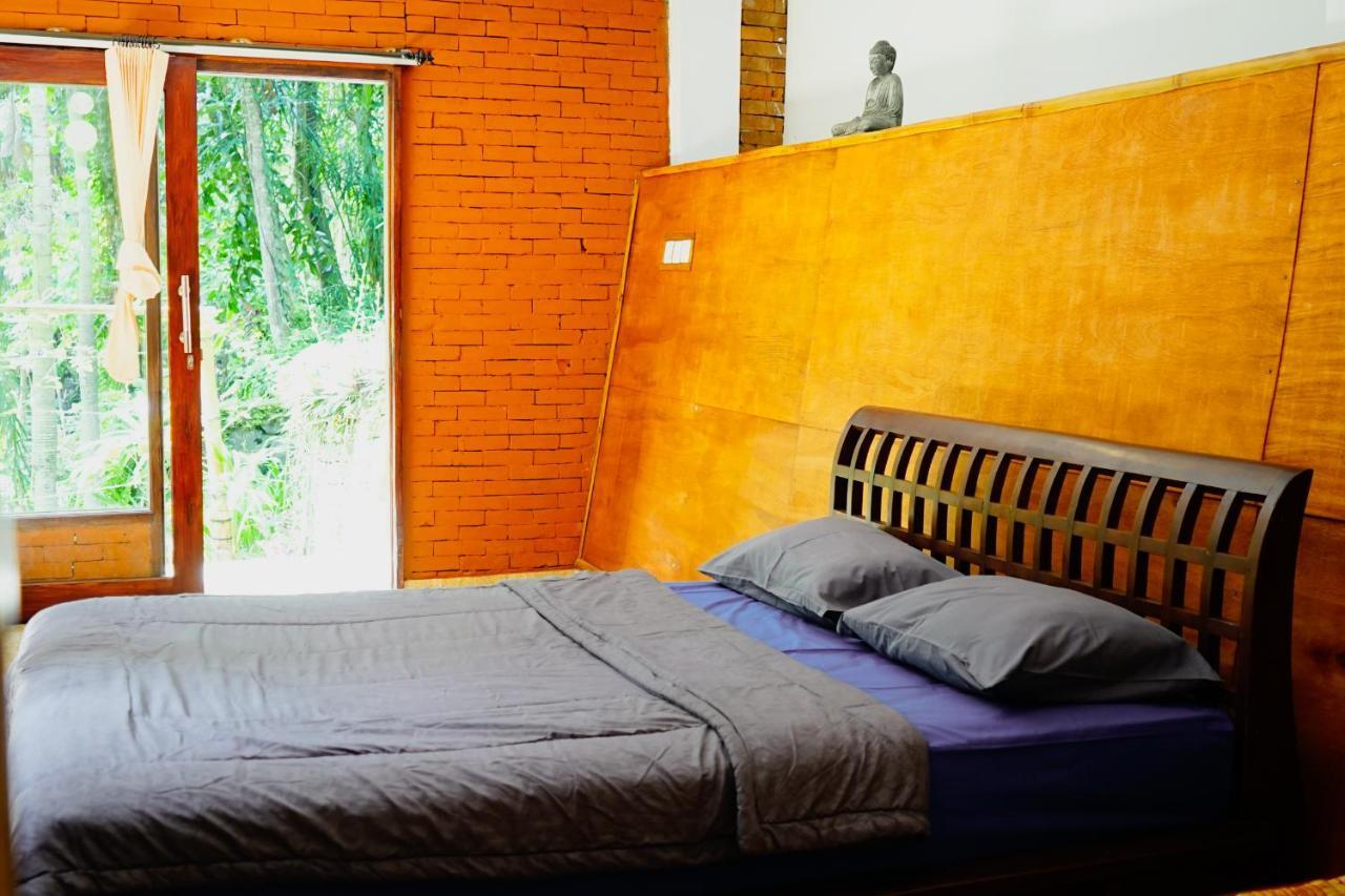 Shanti Toya Ashram Mambat Extérieur photo