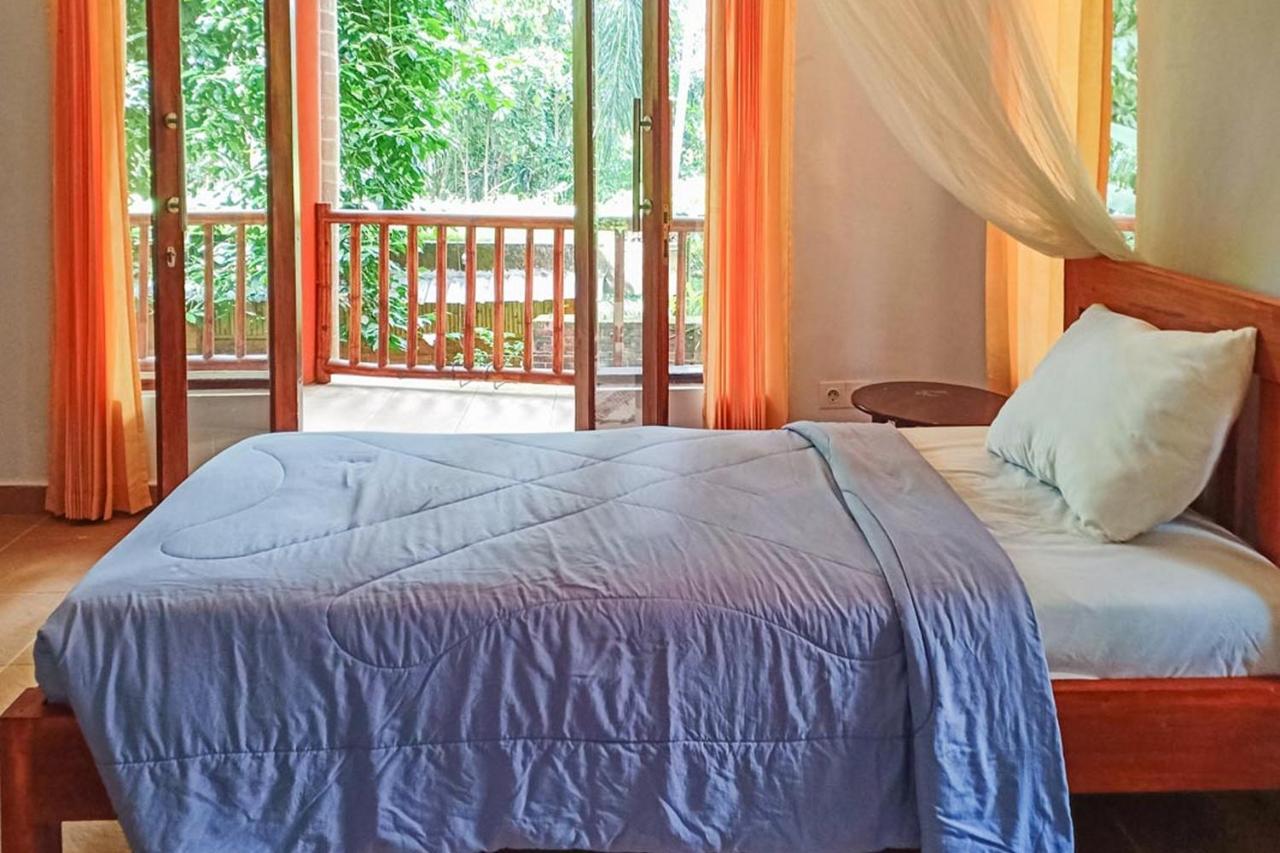 Shanti Toya Ashram Mambat Extérieur photo