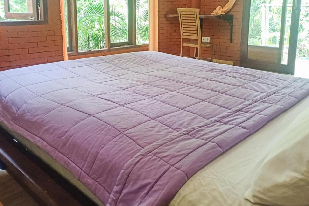 Shanti Toya Ashram Mambat Extérieur photo