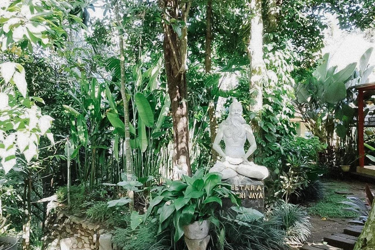 Shanti Toya Ashram Mambat Extérieur photo