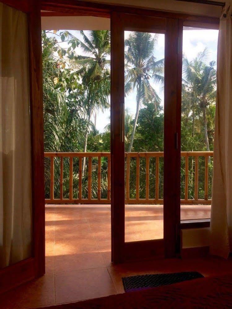 Shanti Toya Ashram Mambat Extérieur photo