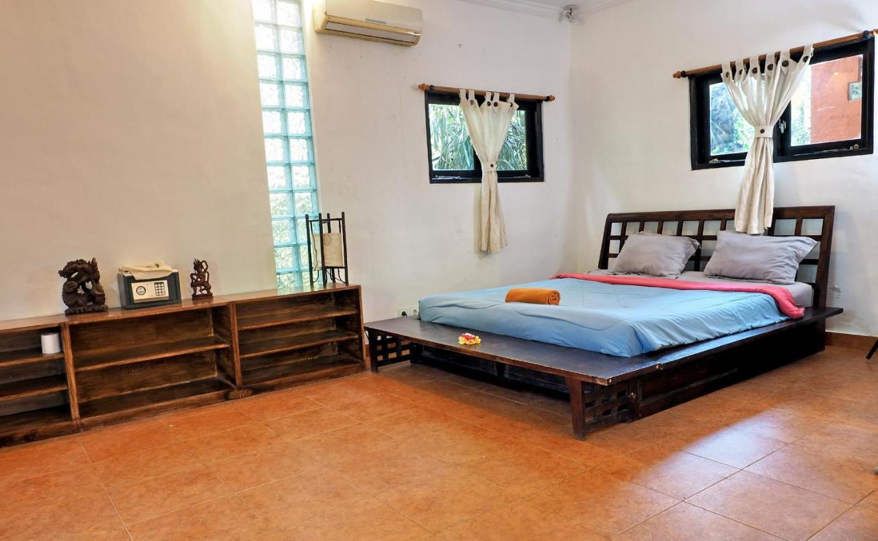 Shanti Toya Ashram Mambat Extérieur photo